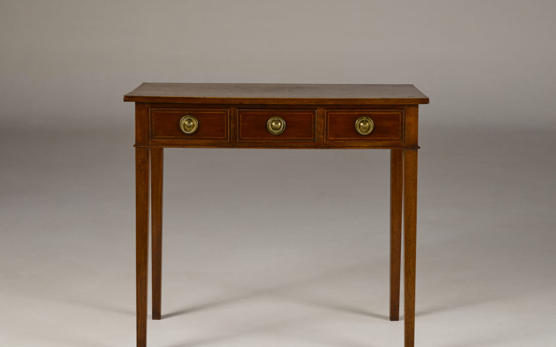 Eastern Virginia Dressing Table – SOLD